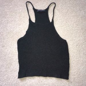 Brandy Melville: cropped sweater tank